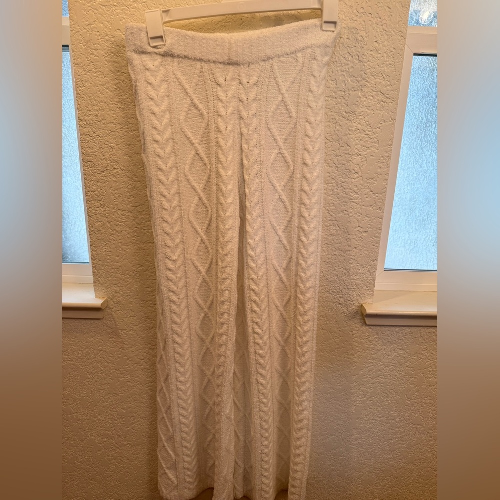 Z Supply Cozy Core Plus Lounge Wear Pants. High Softness Touch a cozy comfort. - Picture 3 of 16